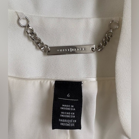 NWT (Flaw) White House Black Market Ecru Tux Jacket, Size 6, Elegant. Feminine - Picture 4 of 9